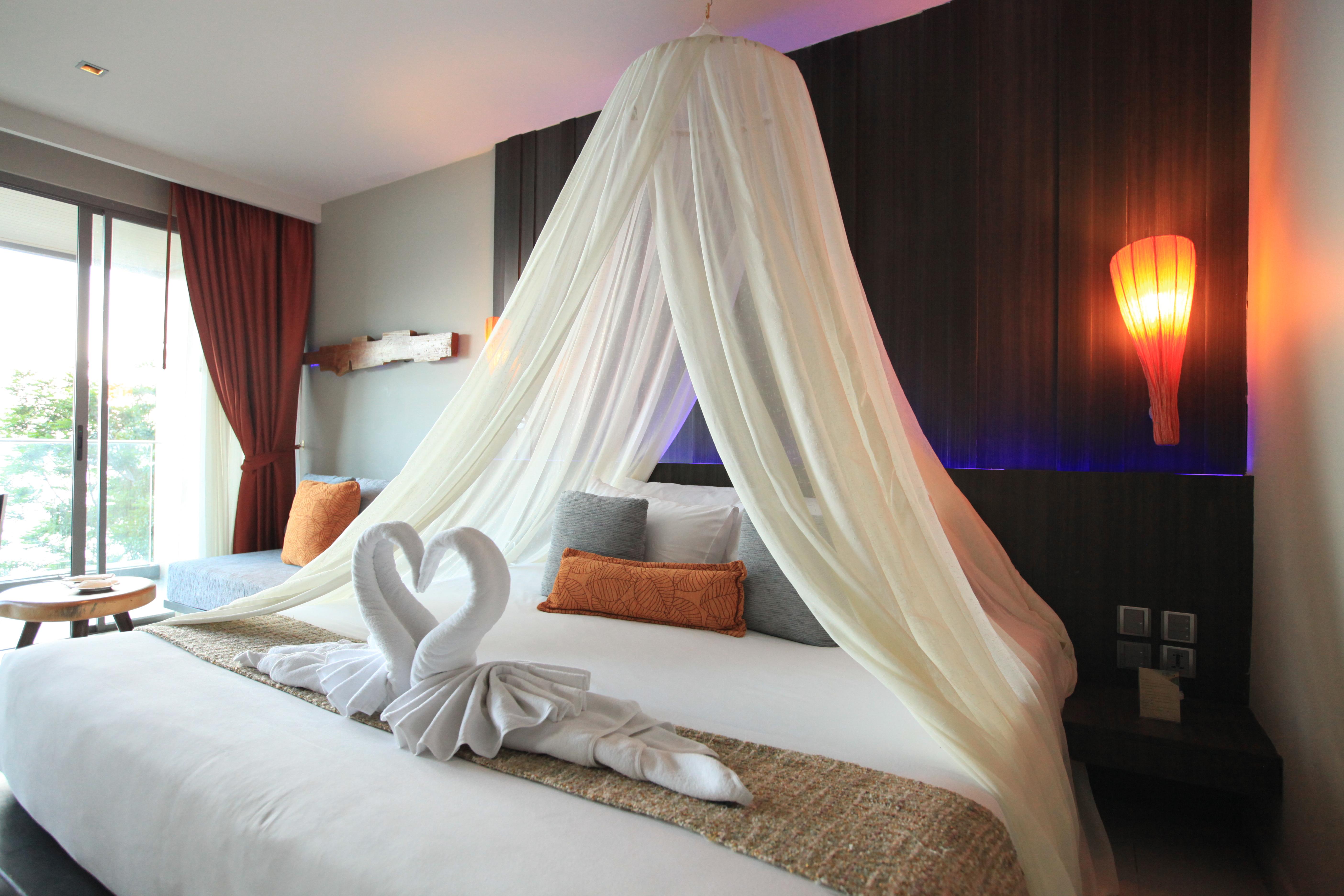Kalima Resort&Spa - SHA Plus Patong Exterior foto Mosquito net