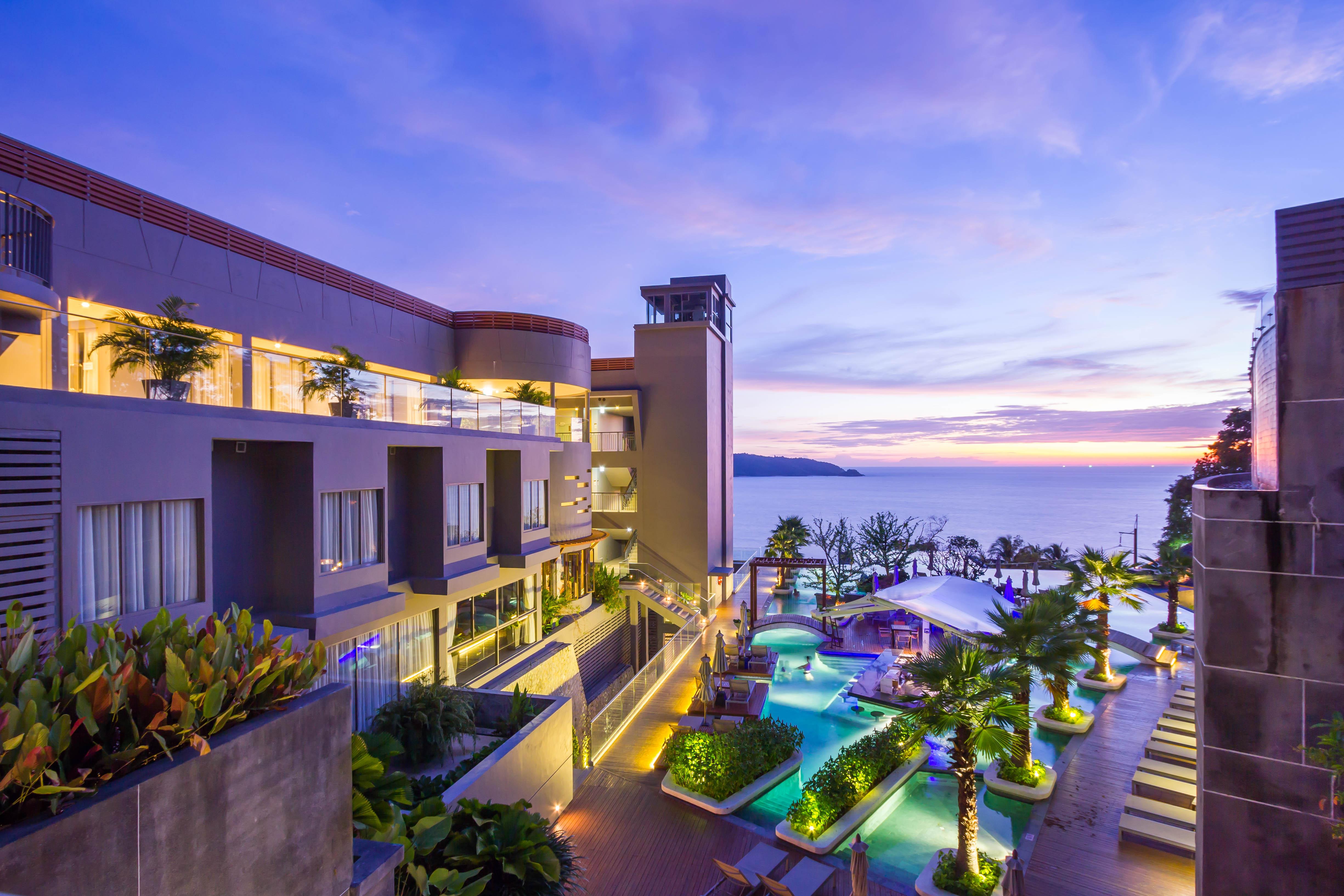 Kalima Resort&Spa - SHA Plus Patong Exterior foto The Royal