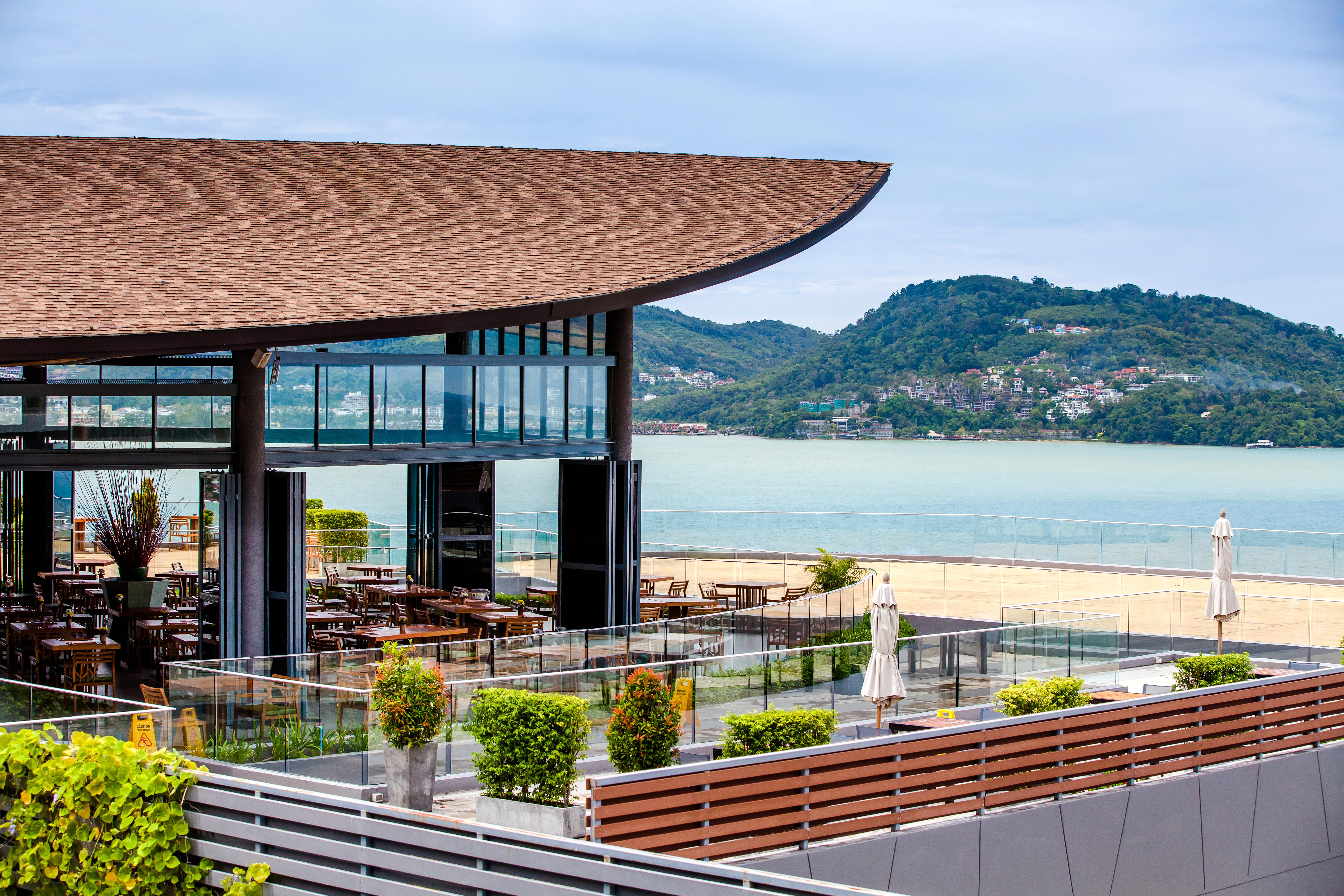 Kalima Resort&Spa - SHA Plus Patong Exterior foto The View