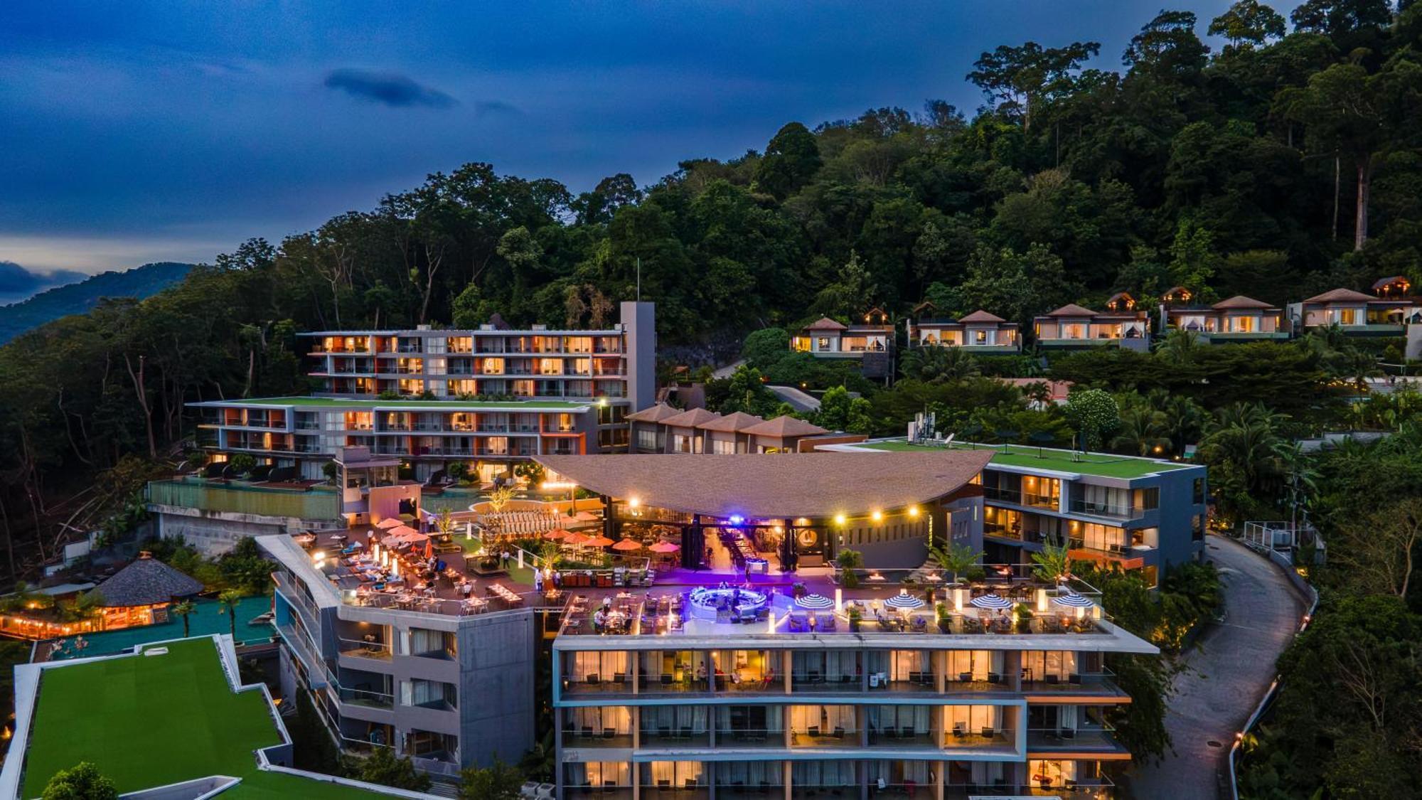 Kalima Resort&Spa - SHA Plus Patong Exterior foto The Village at Phuket Marriott Resort and Spa, Phuket, Thailand